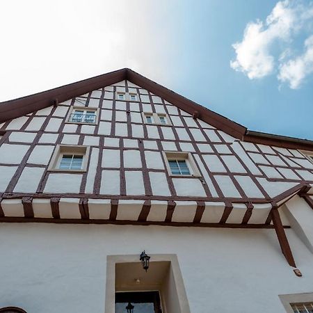 Zur Alten Weinkelter - bezauberndes Fachwerkhaus aus der Spätgotik von 1451 - Top Lage für Aktivitäten - Fahrradkeller Ellenz-Poltersdorf Exterior foto